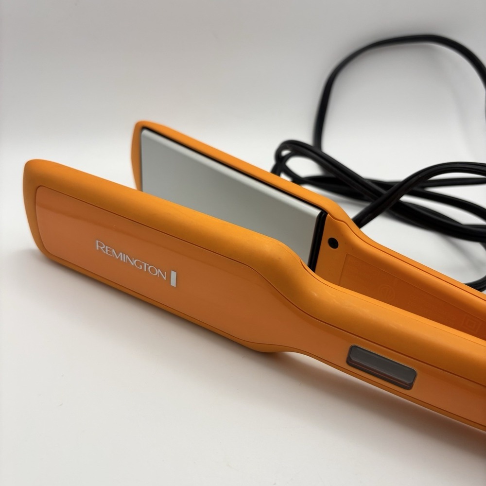 Remington Wide Plate Digital Anti Static Ceramic Salon Hair Straightener Iron RD